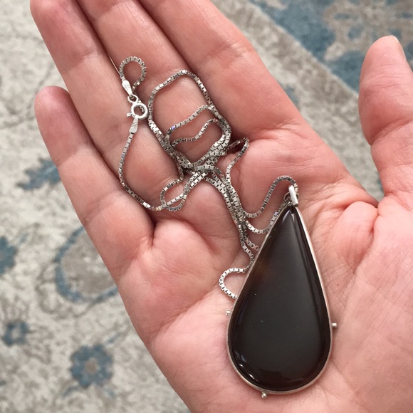Natural sard agate sterling silver pendant & chain - Picture 8 of 12